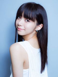 Elaiza Ikeda (池田 エライザ)